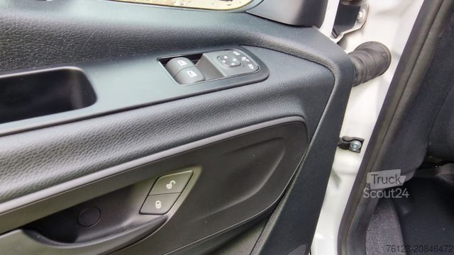 Minibusz MERCEDES-BENZ Sprinter Lord Comfort 12 Sitzer In Stock