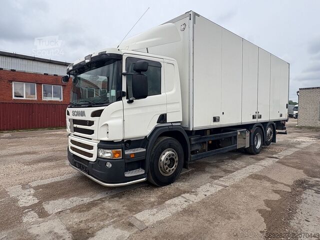 Transport frigorific Scania P400