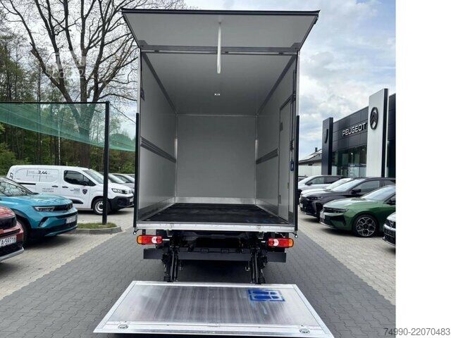 Panelvan Fiat Ducato 35 MAXI 180 Koffer Automatik LBW Bär