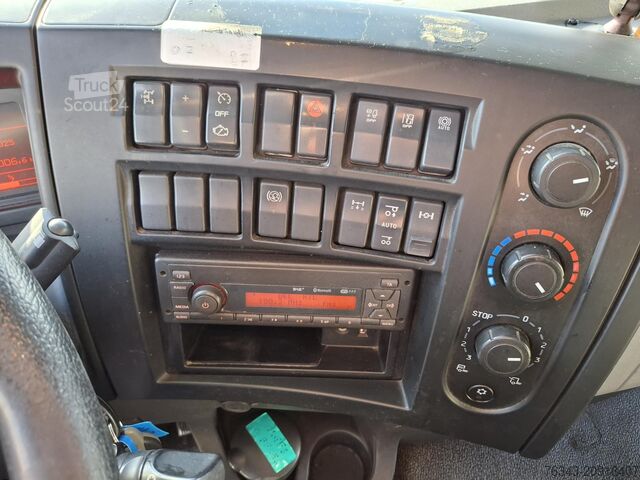 Camion plateau avec bâche RENAULT D26 WIDE 380 - 6X2 - E6 - RETARDER