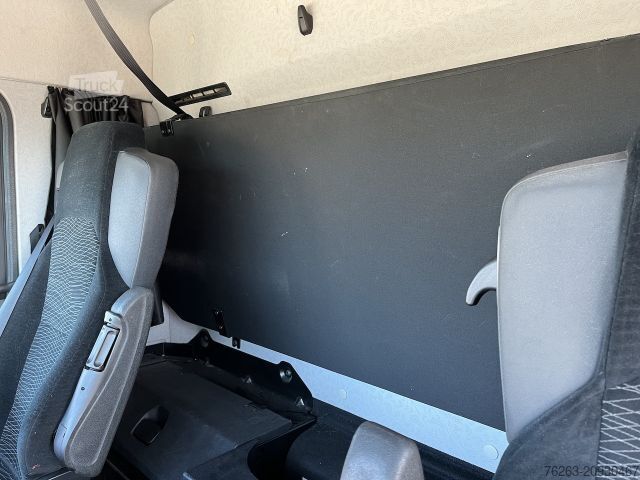 Škatlasti tovornjak MERCEDES-BENZ Antos 1840 4x4 HAD LBW Kühlung Flüssigstickstoff