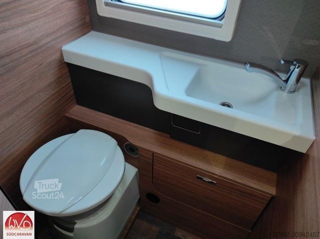 Autorulotă semi-integrată WEINSBERG CaraSuite 700 ME