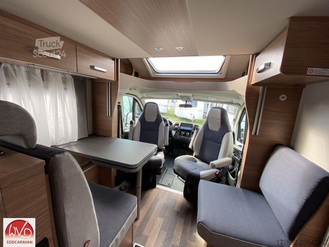 Autorulotă semi-integrată WEINSBERG CaraSuite 700 ME