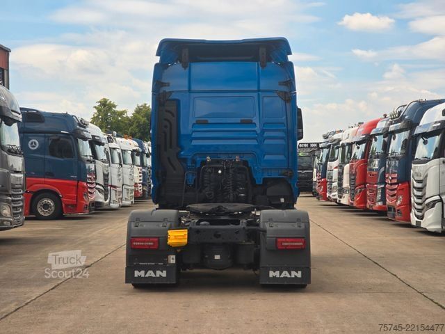 وحدة جرار قياسية MAN TGX 18.510 * ACC * TOP * 2X TANK * NAVI*RETARDER