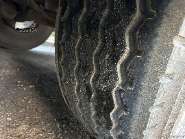 Kipper Auflieger SCHMITZ CARGOBULL SKI 24 SL 8.2     32 cbm Stahl