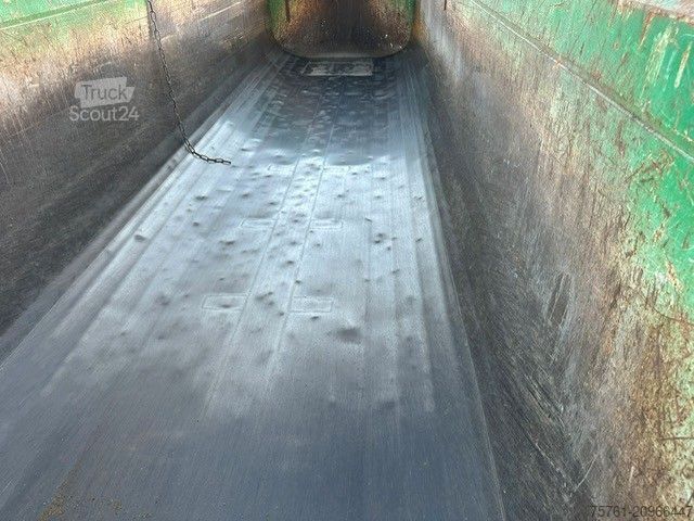 Kipper Auflieger SCHMITZ CARGOBULL SKI 24 SL 8.2     32 cbm Stahl