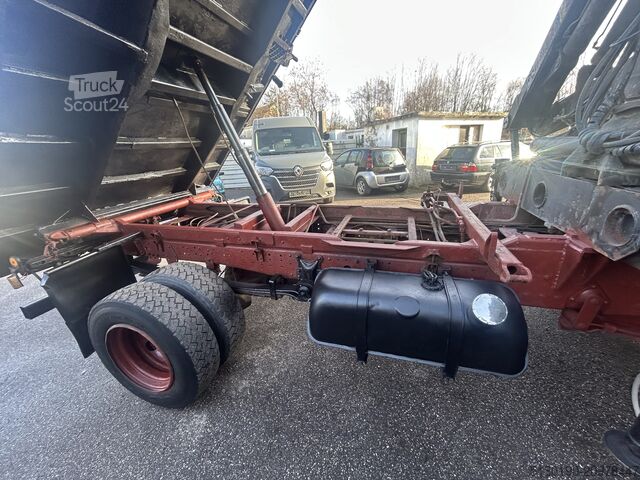 Kiepwagen Mercedes-Benz 814 Kipper mit Hiab Kran 045 ,6 Zylinder