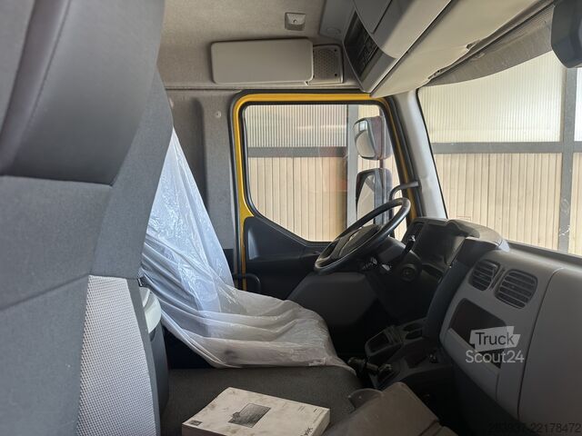 Camion caisson RENAULT MIDLUM 16.280