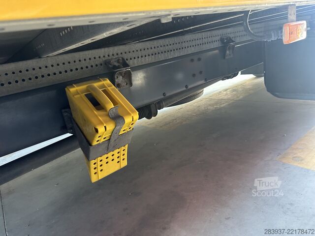 Camion caisson RENAULT MIDLUM 16.280