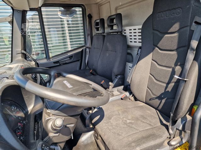 Furgon cu prelată laterală IVECO 80-210 L Pritsche 1,5 LDW/Schiebepl li /Getränke