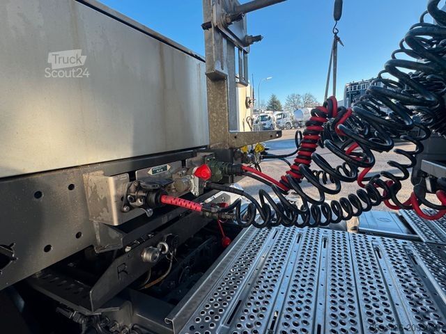 Remorque surbaissée GOLDHOFER STZ-L4 (245)A Radmulden Rampen ausziehbar