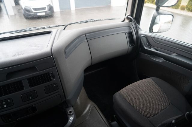 Autodraagtruck DAF XF 480 / LORA / LOHR / 16,5 M / 4 DOSTAWCZAKI /