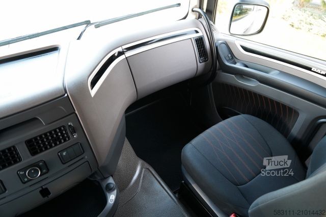 Standard nyergesvontató DAF XF 480 / SUPER SPACE CAB / 2021