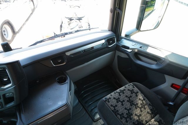 Standardní tahač SCANIA S 500 / RETARDER / FULL AIRMATIC / OPONY 100% /