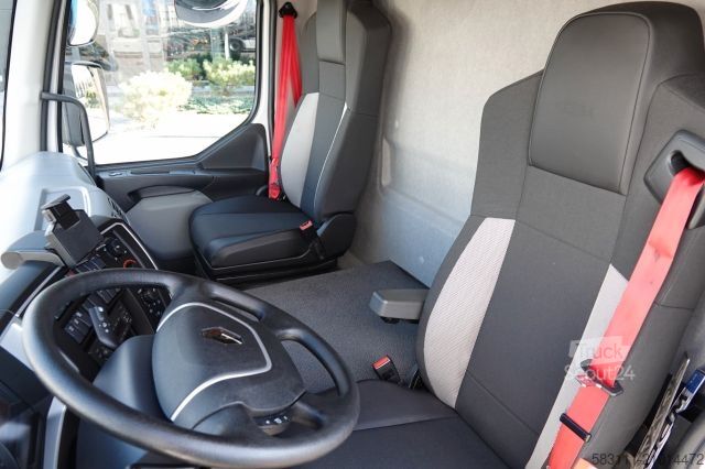 Koelwagen RENAULT D 280 / CH?ODNIA - 6,7 m / THERMO KING ES-600 MA