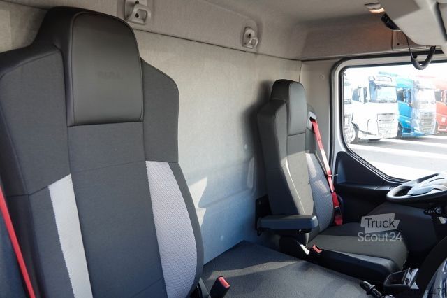 Koelwagen RENAULT D 280 / CH?ODNIA - 6,7 m / THERMO KING ES-600 MA