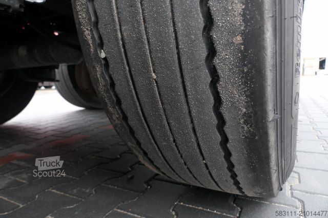 Otvorena poluprikolica sa ceradom SCHMITZ CARGOBULL FIRANKA / 2017 ROK / STANDARD