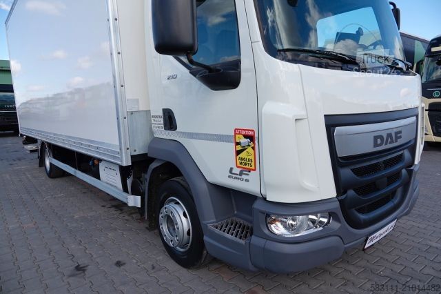 Camion jumbo DAF LF 210 / KONTENER - 7 M / SOLÓWKA / WINDA DHOLLA