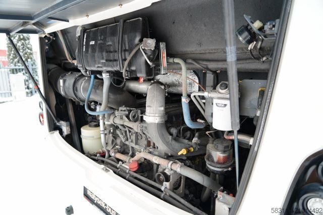 Bus BOVA FUTURA / FMD2 / EURO 6 / 113000 KM !!! / SPROWAD