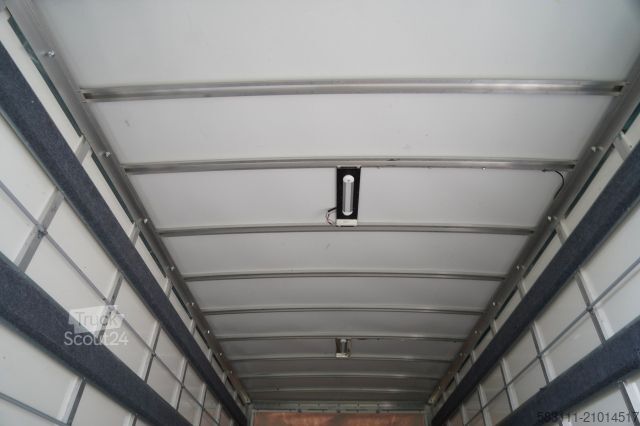 Рефрижераторний фургон IVECO DAILY 35-180 / KONTENER / AUTOMAT HI-MATIC  / BL