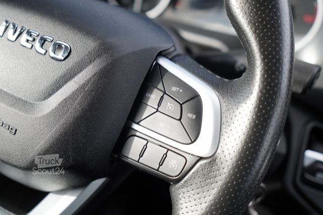 Рефрижераторний фургон IVECO DAILY 35-180 / KONTENER / AUTOMAT HI-MATIC  / BL