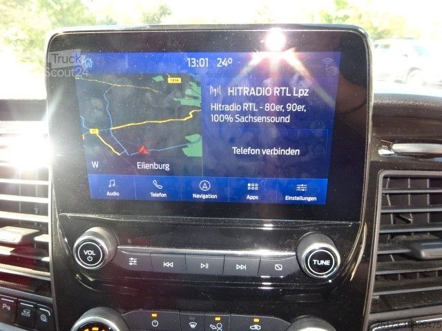 SkÄpbil FORD Transit Custom Kasten 300 L1 Trail 130PS AHK