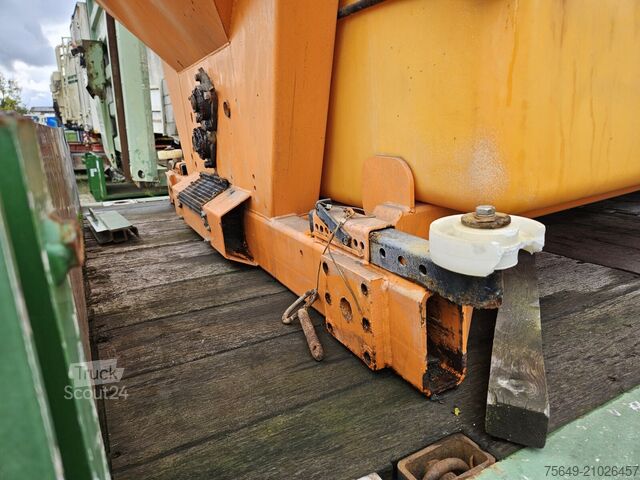 Camion à usage spécial Epoke SH 3500 Epoke Salzstreuer SH 3500 mit Hydraulikantrieb