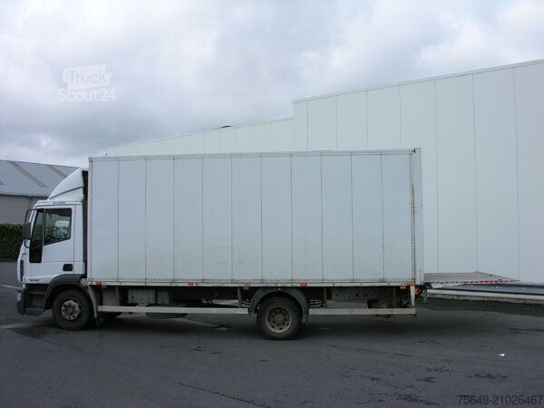 Camion caisson Iveco EuroCargo 120E/21 EuroCargo 120E/21