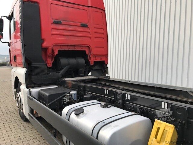 LKW-Fahrgestell MAN TGA 26.440 6x2-2BL TGA 26.440 6x2-2BL