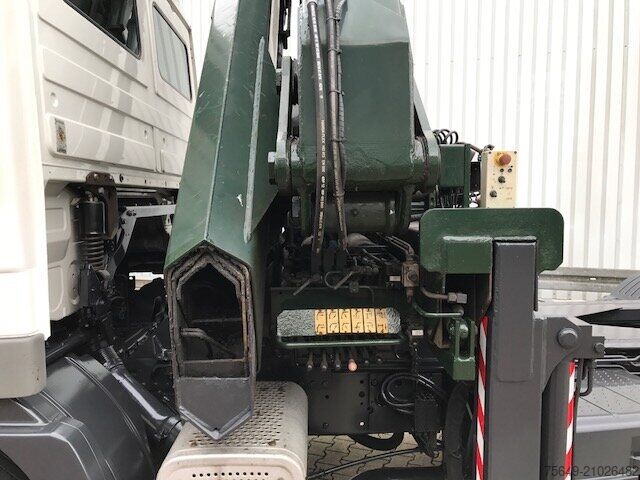 Tornkran Mercedes-Benz Actros 1836 LS 4x2 Actros 1836 LS 4x2 mit Kran MKG HLK 330HP