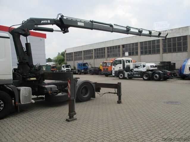 Tornkran Mercedes-Benz Actros 1836 LS 4x2 Actros 1836 LS 4x2 mit Kran MKG HLK 330HP