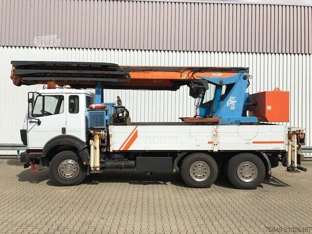 Grue montée sur camion Mercedes-Benz 2638 K 6x4 mit Heckkran Palfinger PK 68000 2638 K 6x4 mit Heckkran Palfinger PK 68000