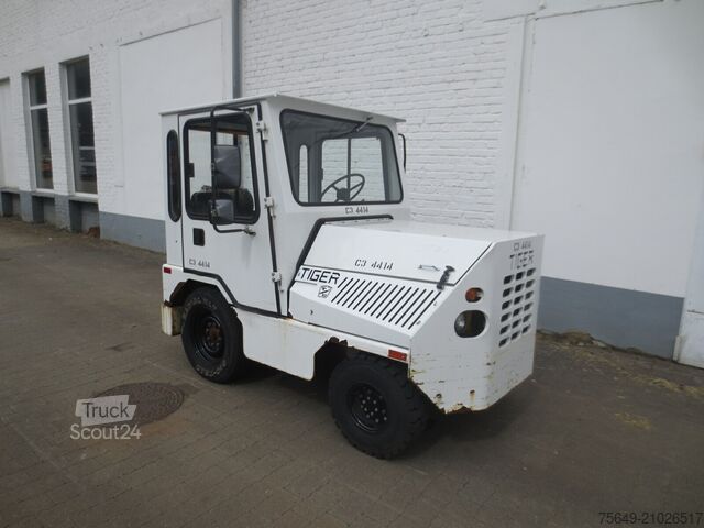 Customized van Tiger TC-50  TC 50, Zugmaschine
