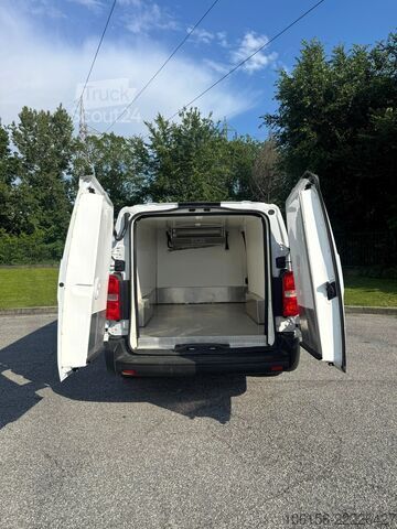Isolerad minibuss med kylaggregat TOYOTA PROACE LONG 2.0 DIESEL