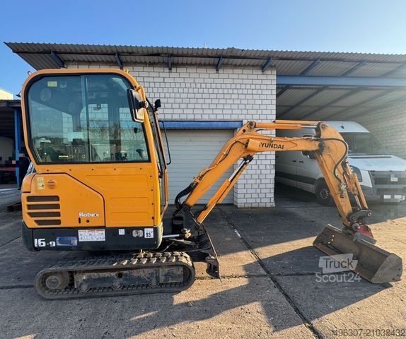 Mini-pelle HYUNDAI 16-9 Löffel Packet mit Abruchhammer