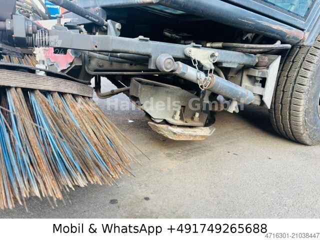 Balayeuse de voirie SCHMIDT Compact 200 Swingo *Hydrostatisch/Klima/Kamera