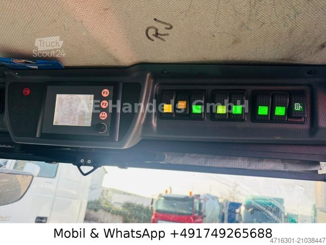 Balayeuse de voirie SCHMIDT Compact 200 Swingo *Hydrostatisch/Klima/Kamera