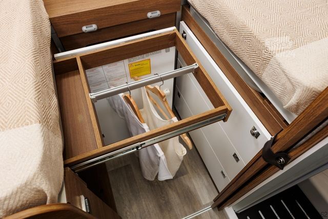 Camping-car semi-intégré BENIMAR Mileo M268 ALDE Heizung / Verfügbar Mai 2026