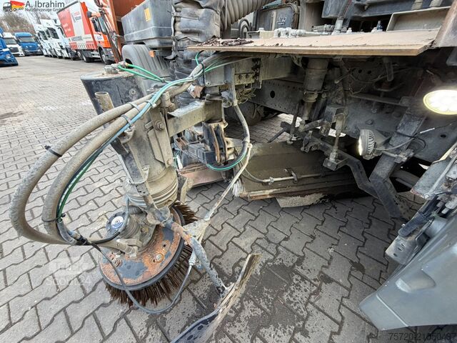 Road sweeper Mercedes-Benz 1524 LKO Faun Viajet 6 RH | 4x2 | deutsches Maschine
