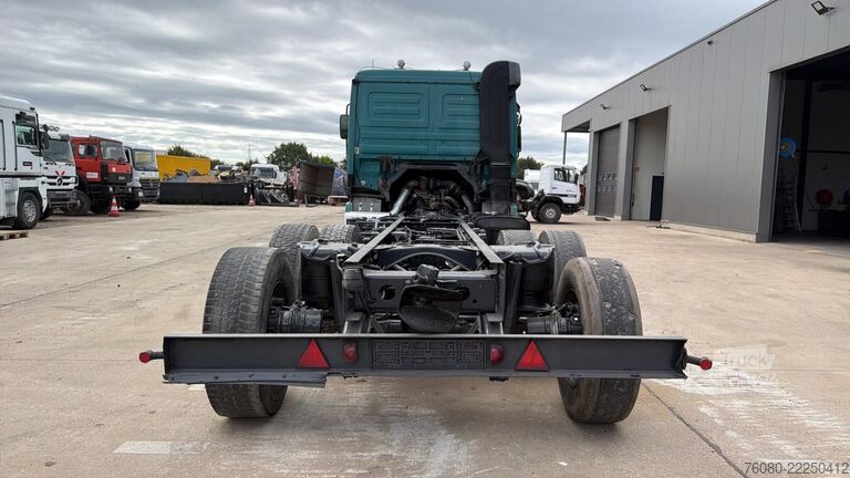 Châssis cabine Mercedes-Benz Actros 2540 (EPS / FRONT STEEL / LAMES DEVANT /...
