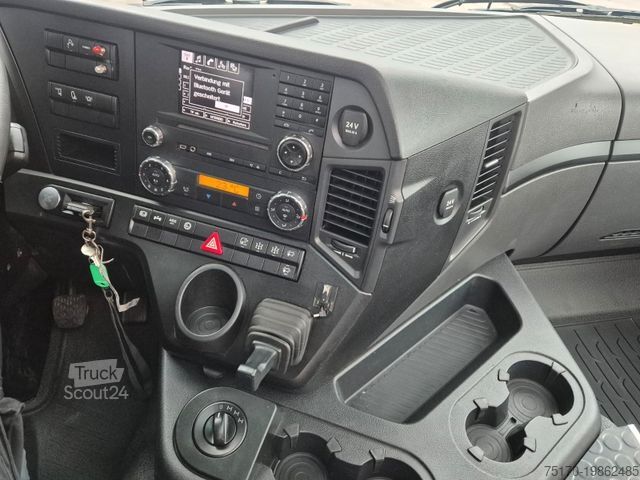 Spezial-LKW  TUROX 8x8 Eschlböck Biber 92 Holzhacker / 1.512h