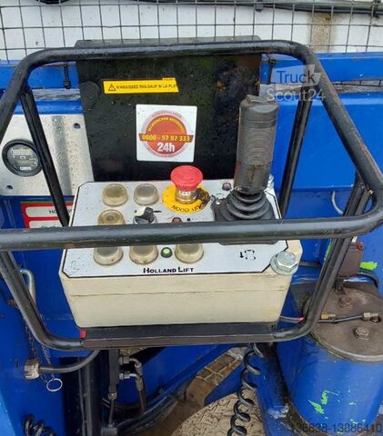 Ψαλίδι πλατφόρμας εργασίας Holland Lift Combistar N-265EL13 4WDS Elektro 28m