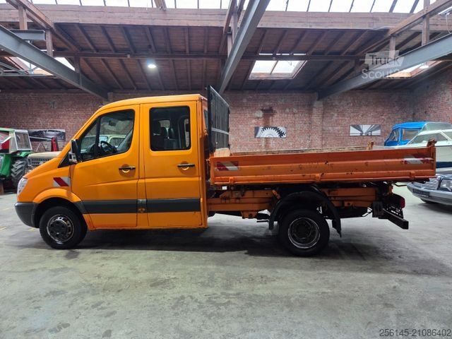 Dreiseitenkipper MERCEDES-BENZ Sprinter DoKa 3 S Kipper 515 Motorschaden