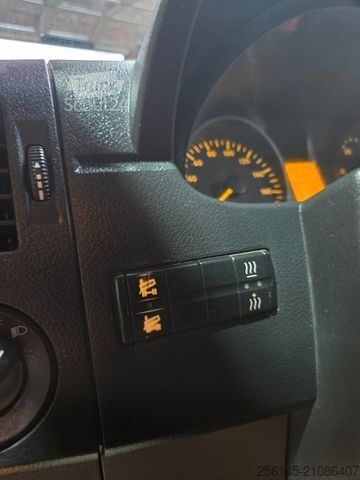 Kleinbus MERCEDES-BENZ Sprinter DoKa 3 S Kipper 515 Motorschaden