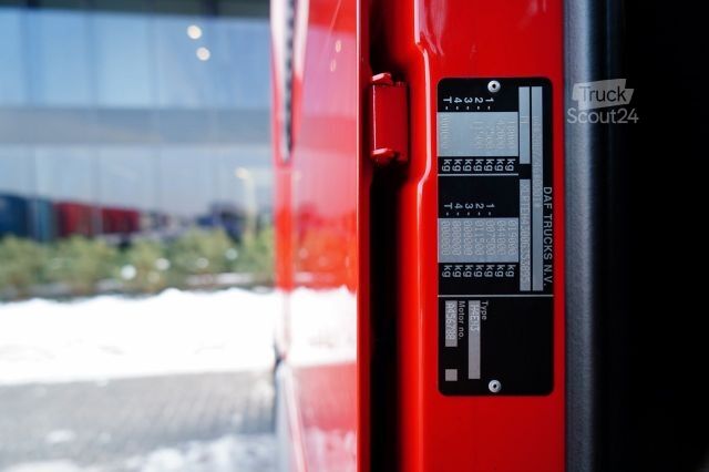 Cap tractor standard DAF XF 480 / LOW DECK / MEGA / REGULOWANE SIOD?O /