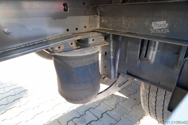 Ανοιχτό ημιρυμουλκούμενο με μουσαμά KRONE FIRANKA / MEGA / 2x O? PODNOSZONA /  DACH PODNOS