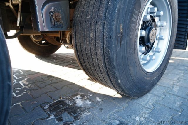 Ανοιχτό ημιρυμουλκούμενο με μουσαμά KRONE FIRANKA / MEGA / 2x O? PODNOSZONA /  DACH PODNOS