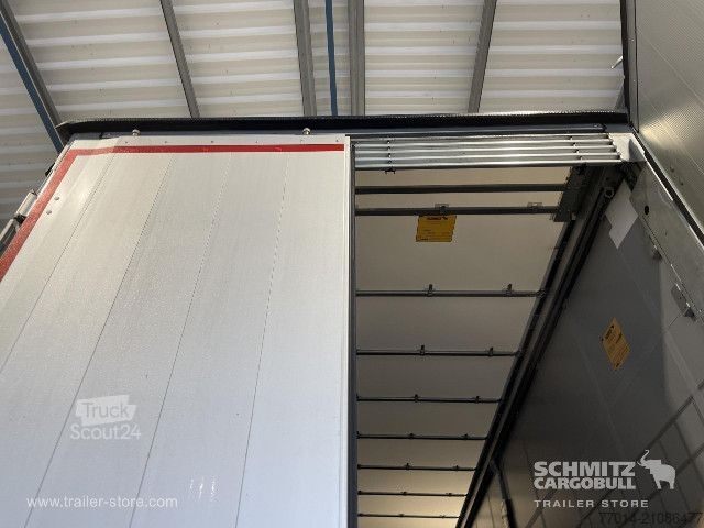 Открытый полуприцеп с тентом Schmitz Cargobull Curtainsider Mega
