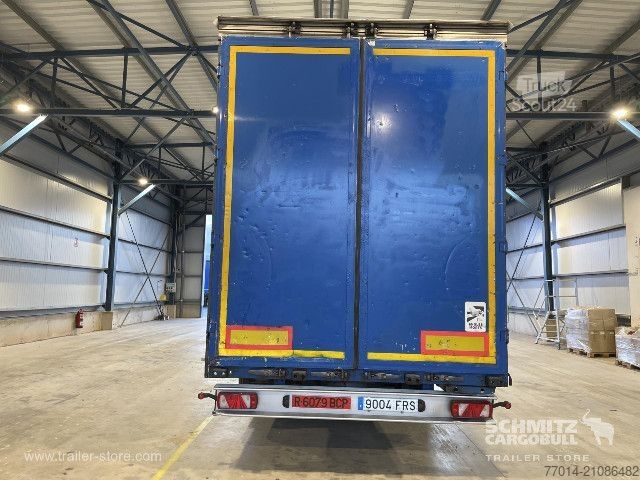 Open semitrailer with tarp Berger Curtainsider Mega