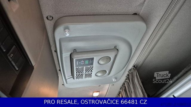 Τυπική μονάδα τράκτορα DAF XF 460 FT SC EURO 6 + PARKCLIMA + 2014